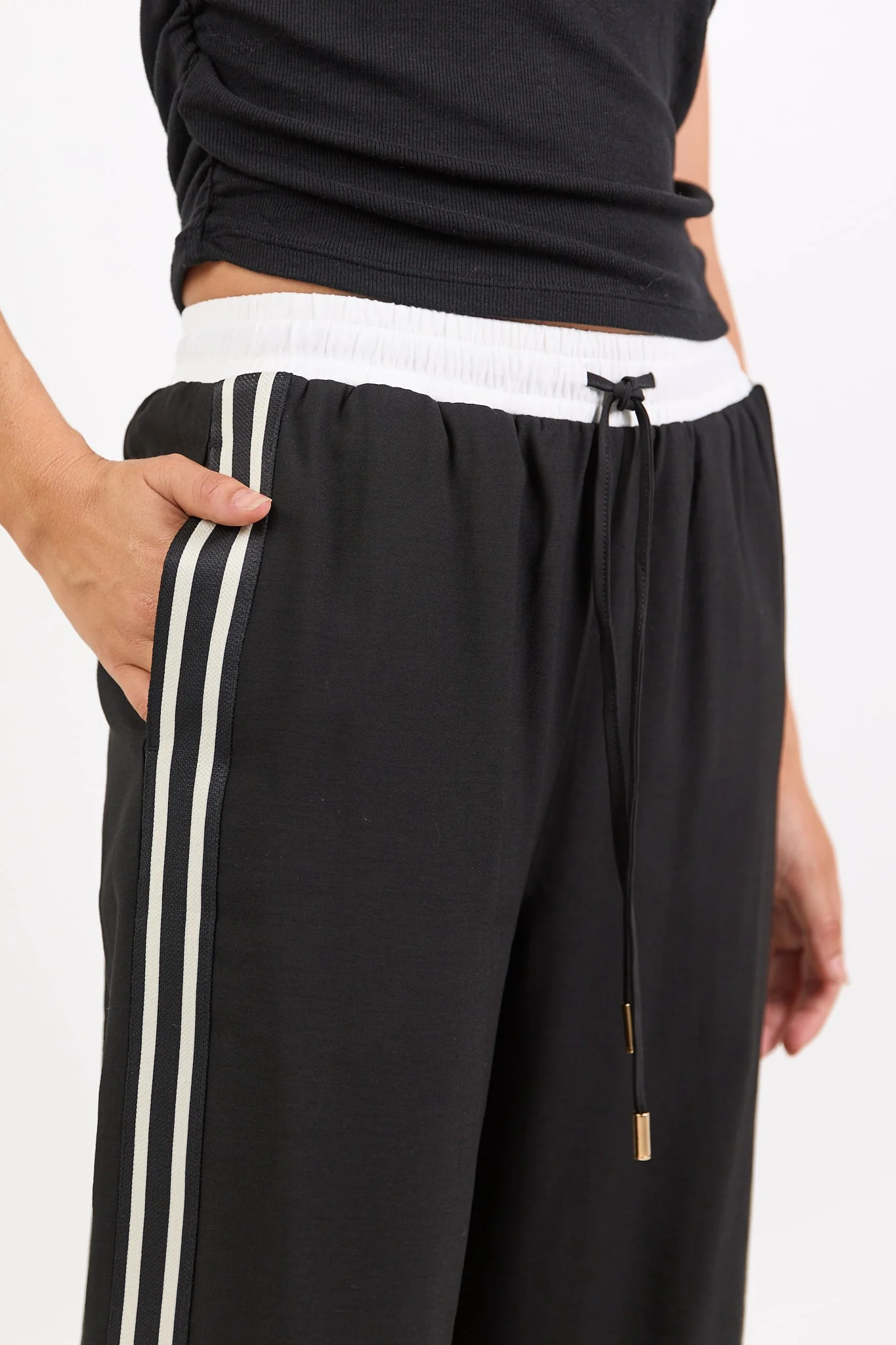 Ambient Black Contrast Waist Wide Leg Pants - Image 6