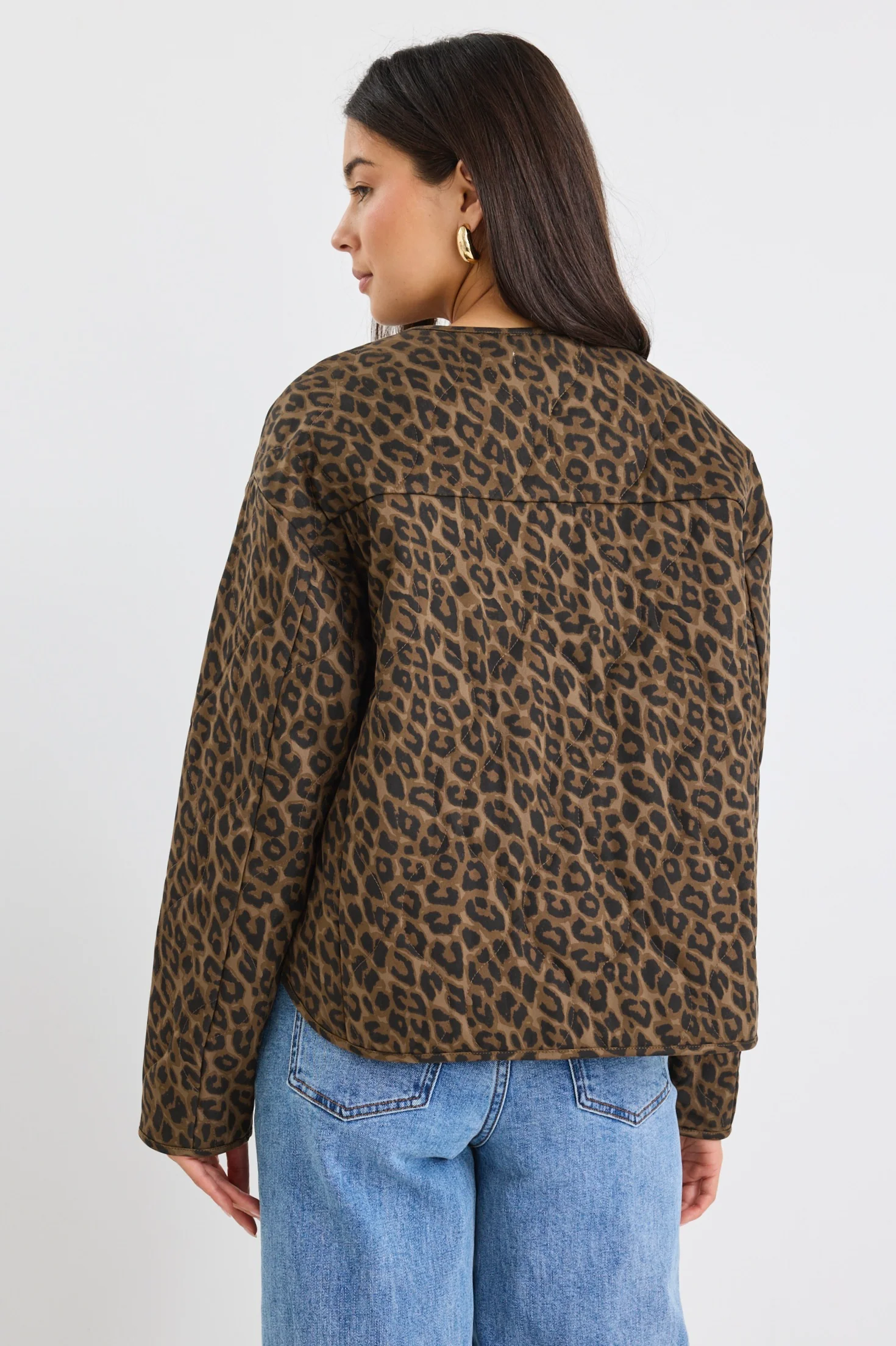 Apex Animal Print Collarless Quilted Puffer Jacket - Image 8