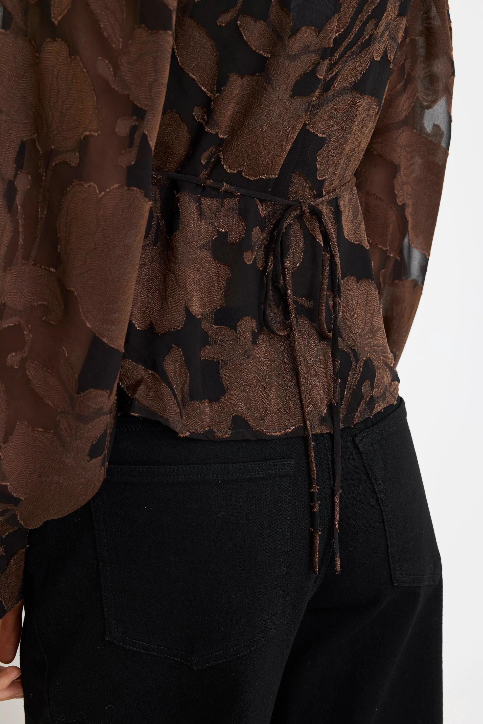 Beckon Chocolate Moonlit Garden Jacquard Bubble Sleeve Top - Image 4