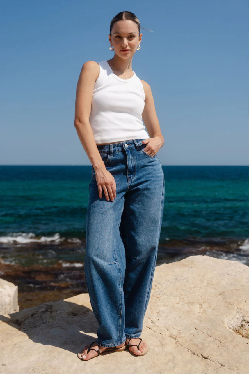 Berlin Signature Blue Mid Barrel Leg Jean
