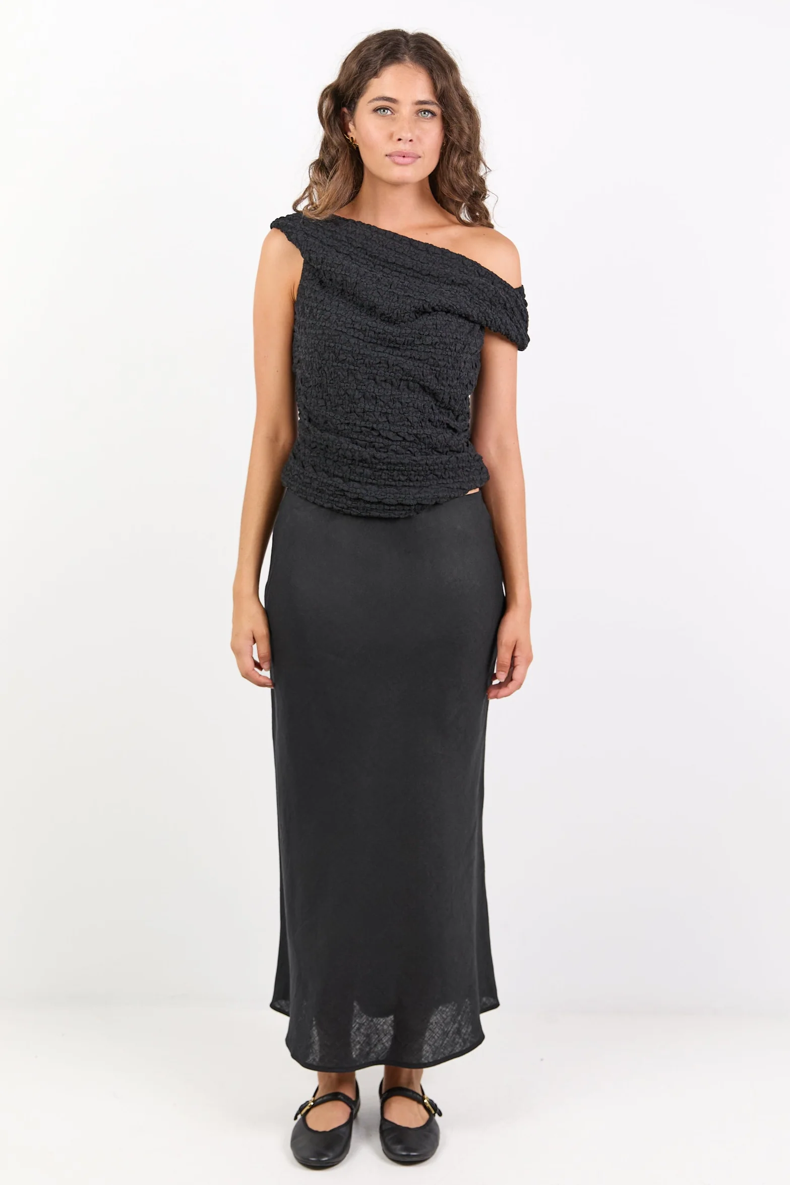 Bliss Black Linen Bias Midi Skirt - Image 3