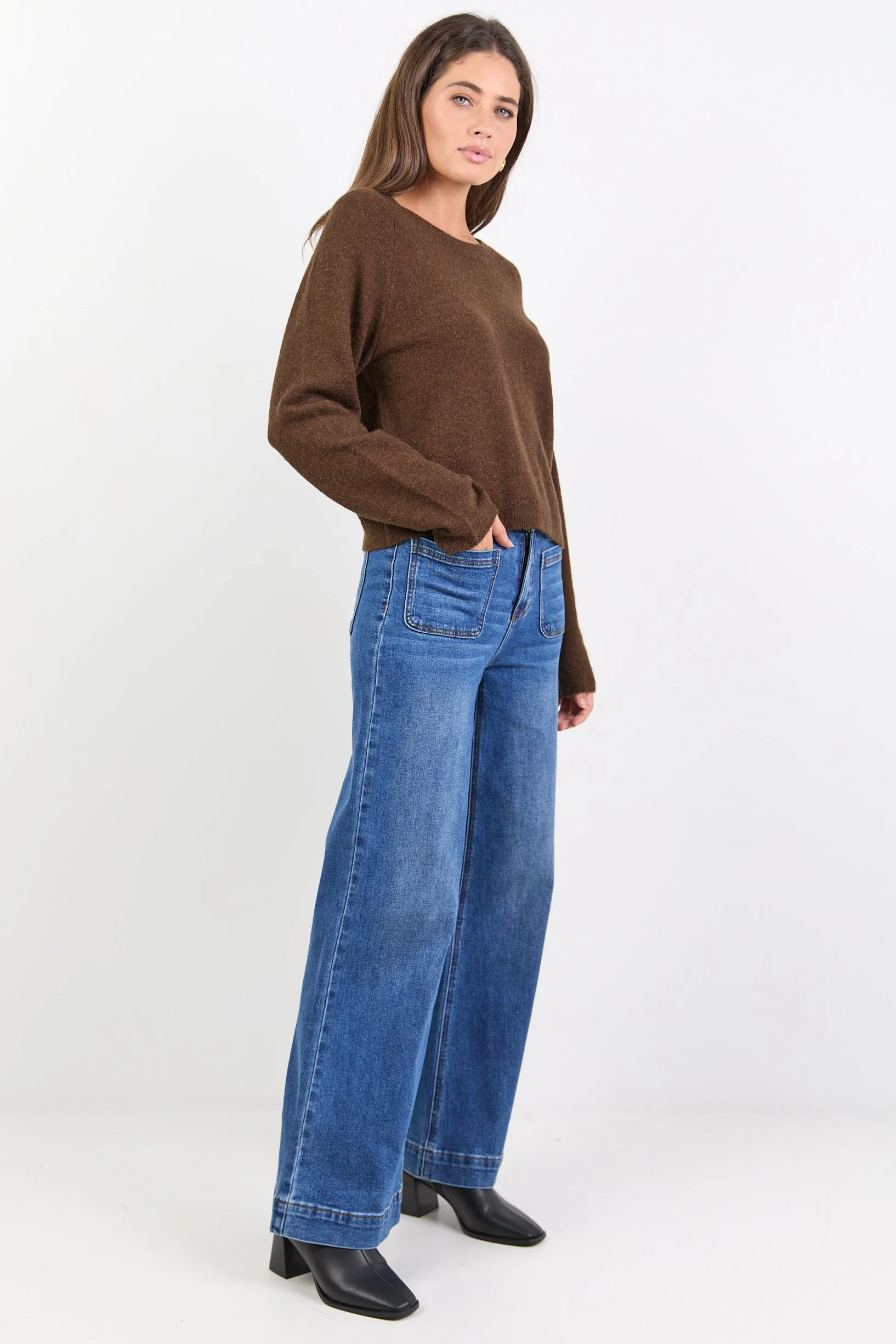 Camelia Chocolate Alpaca Blend Long Raglan Sleeve Crewneck Knit Jumper - Image 4