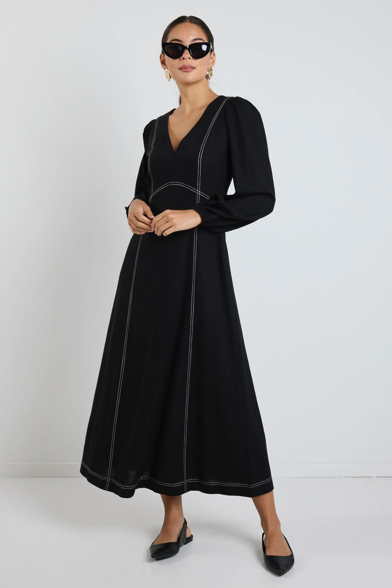 Case Black LS Contrast Stitch Midi Dress