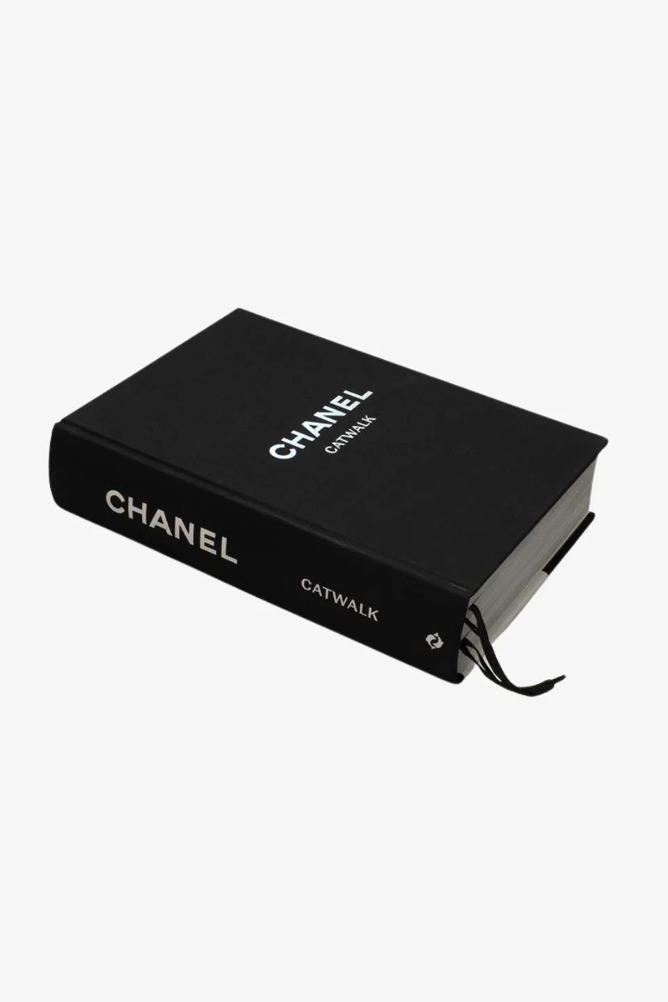 Chanel Catwalk: The Complete Karl Lagerfeld Collections - Image 2