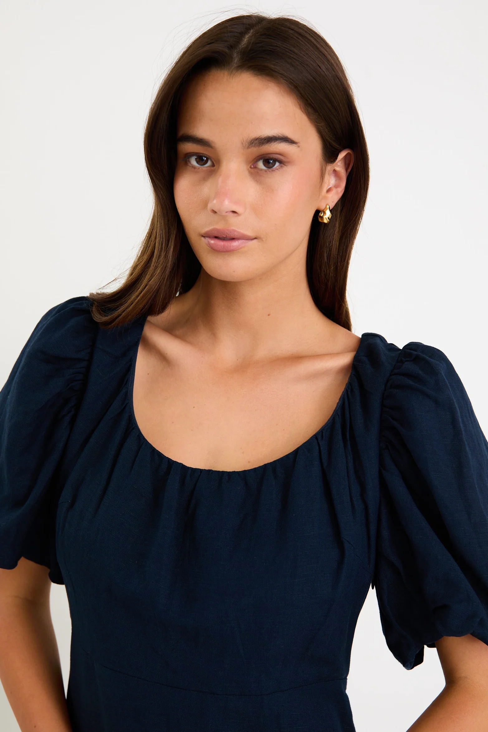 Chorus Navy Puff Sleeve Scoop Neck Floaty Maxi Dress - Image 4