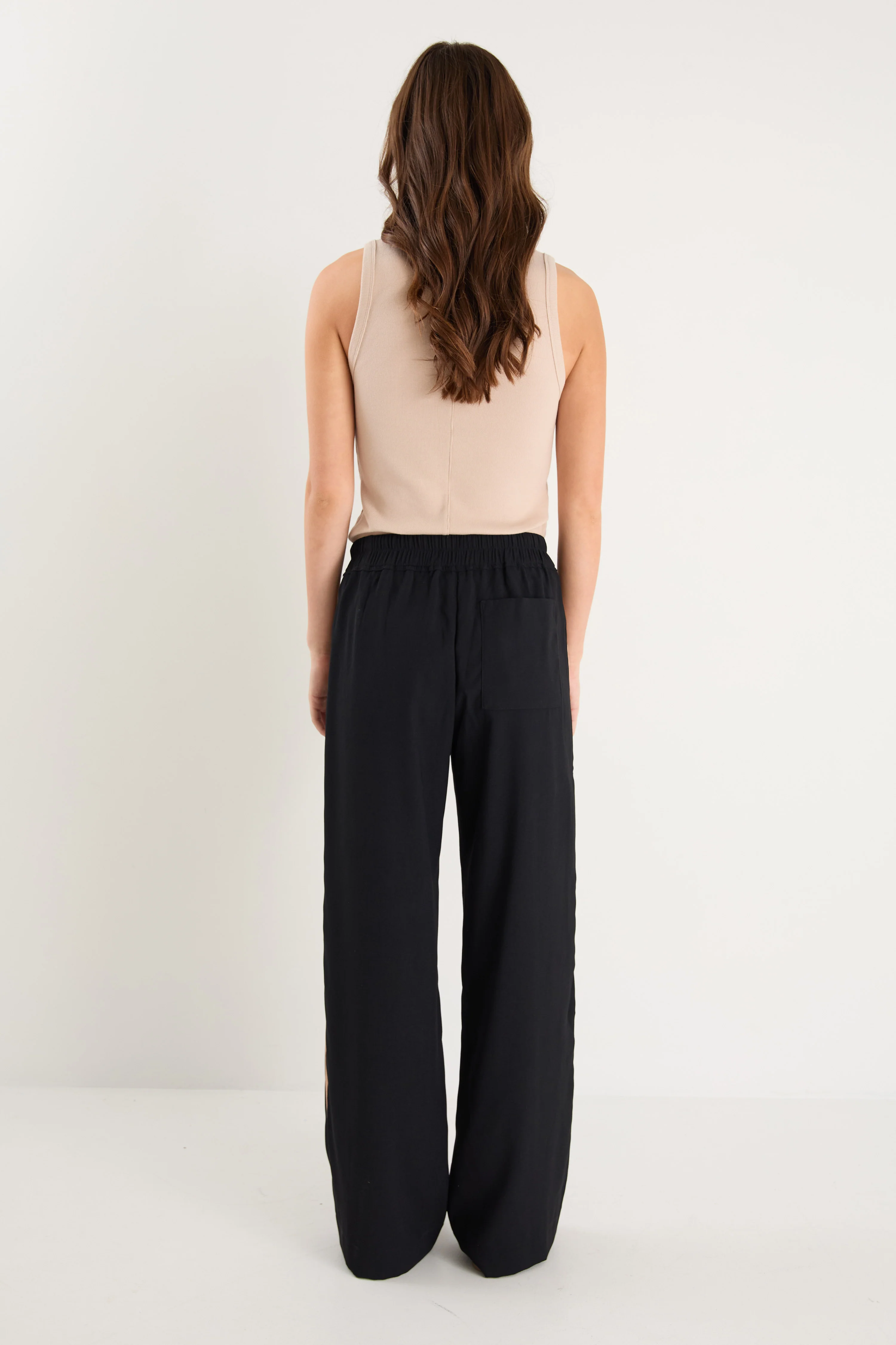Confidant Black Crepe Camel Side Stripe Wide Pants - Image 4