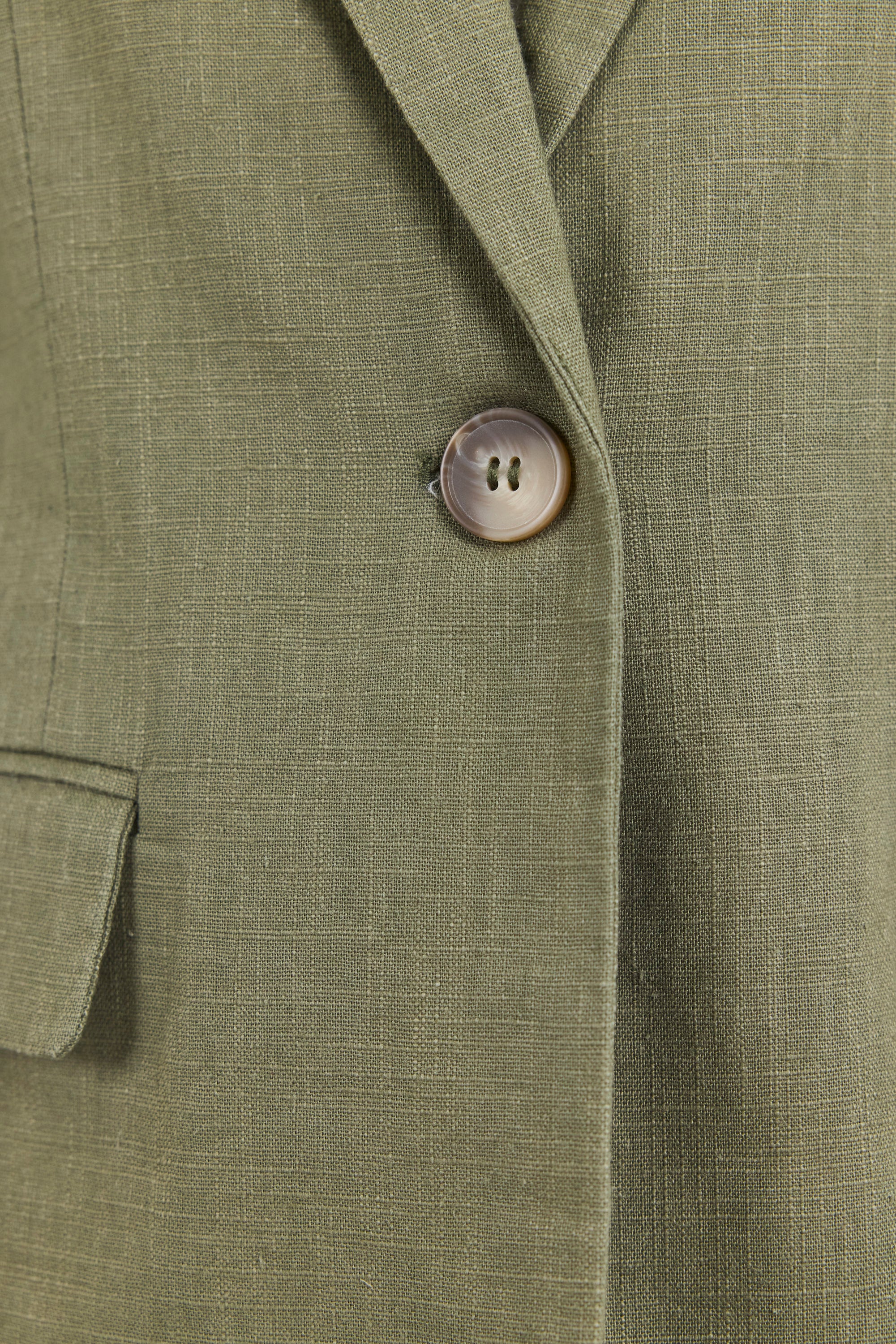 Dock Soft Khaki Ramie Rolled Sleeve Blazer - Image 4