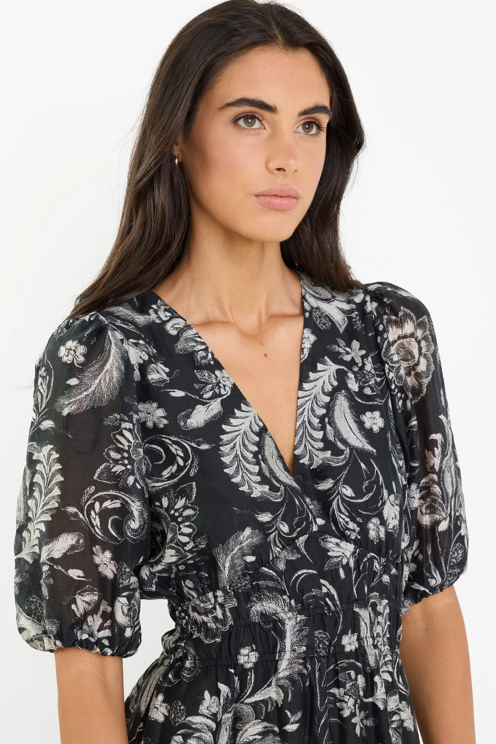 Empress Black Scrolling Foliage SS Flared Maxi Dress - Image 3