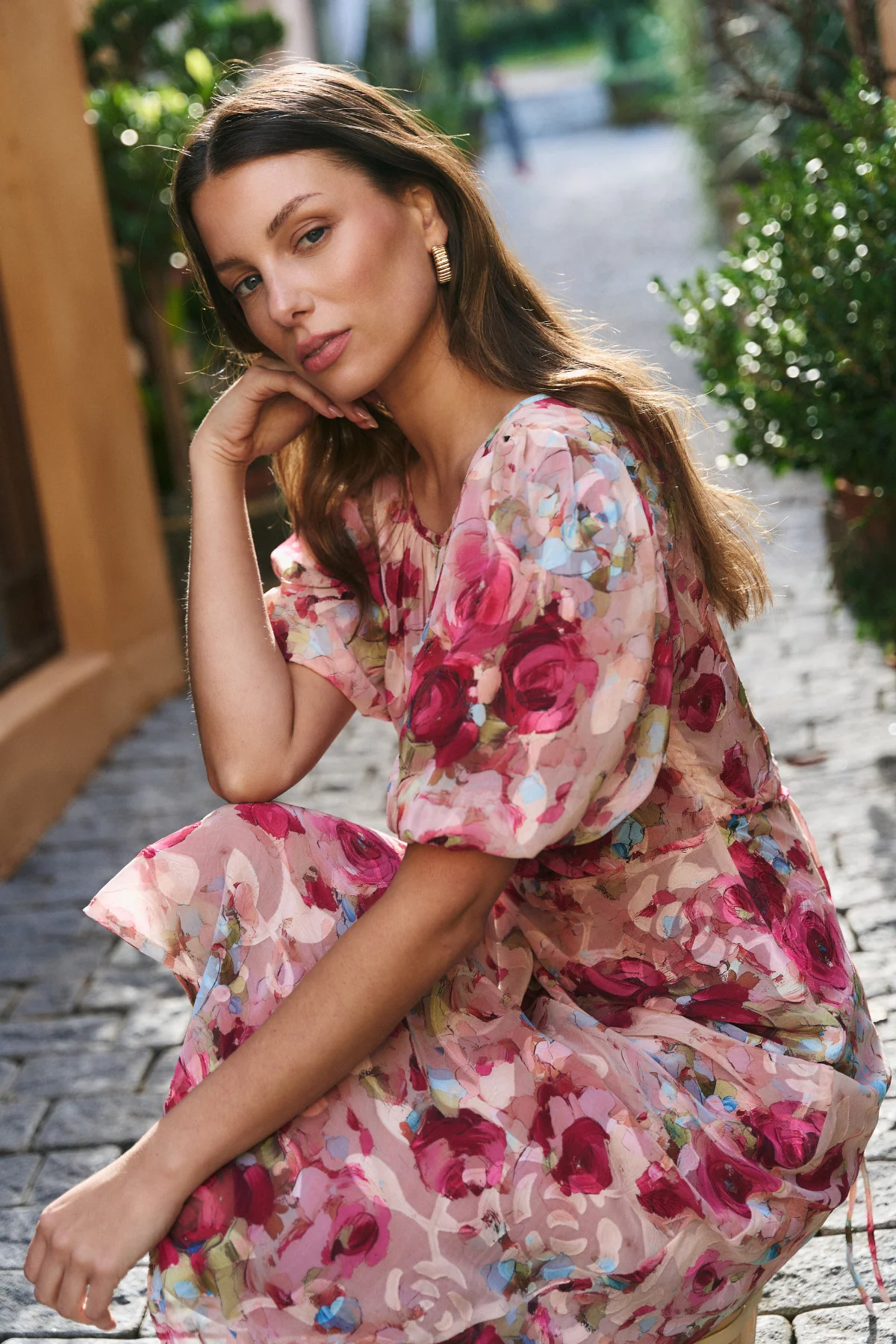 Exquisite Painted Rose Puff Sleeve Midi Dress - Image 3