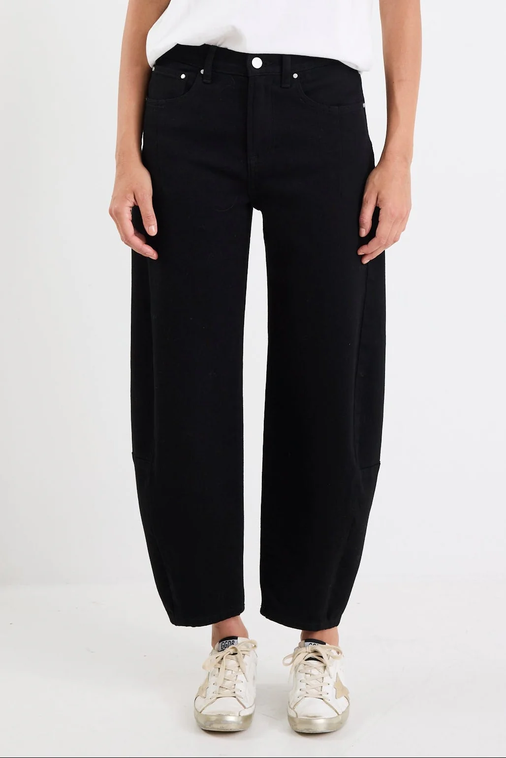 Graduate Jet Black Stretch Barrel Jeans - Image 3