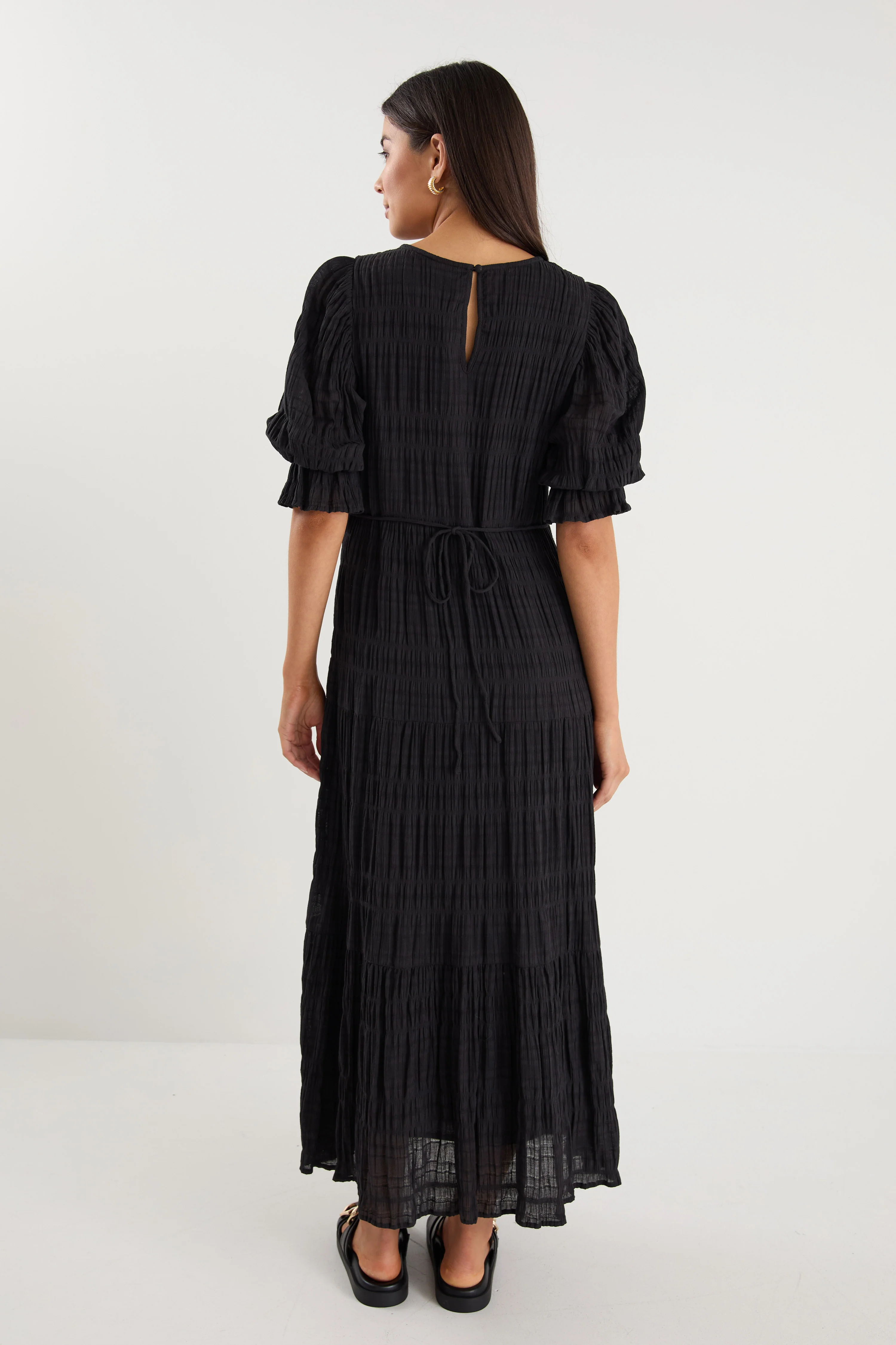 Gratitude Black Bubble SS Tiered Maxi Dress - Image 6
