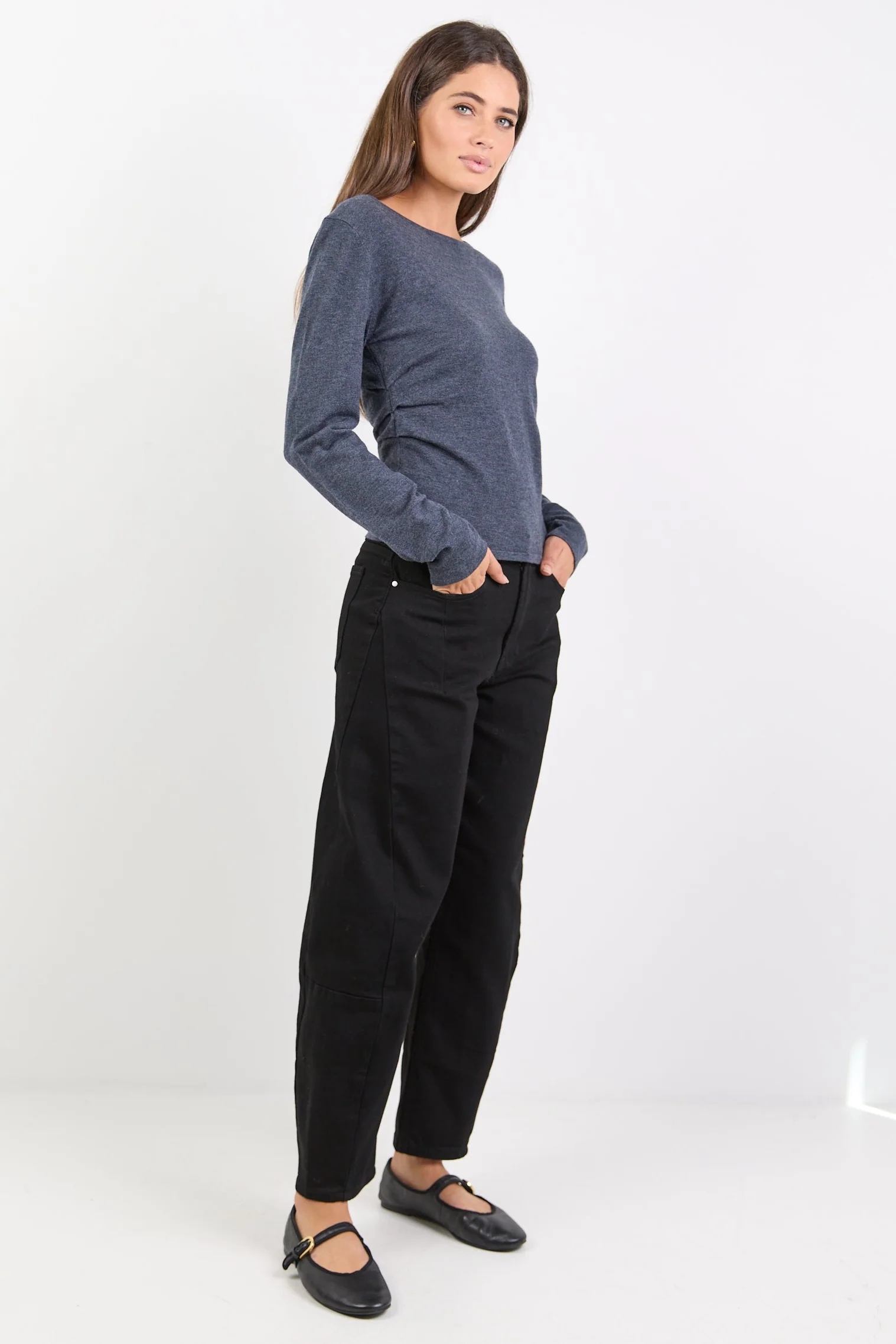 Groove Charcoal Ruched Side Long Sleeve Knit Top - Image 3