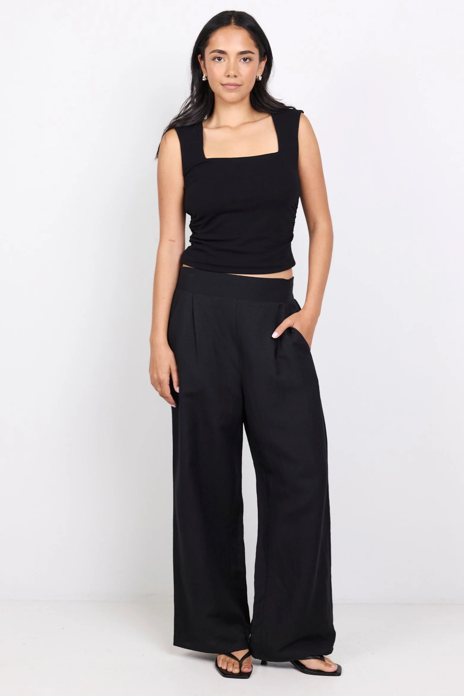 Guardian Black Petite Linen Viscose Elastic Back Pants - Image 3