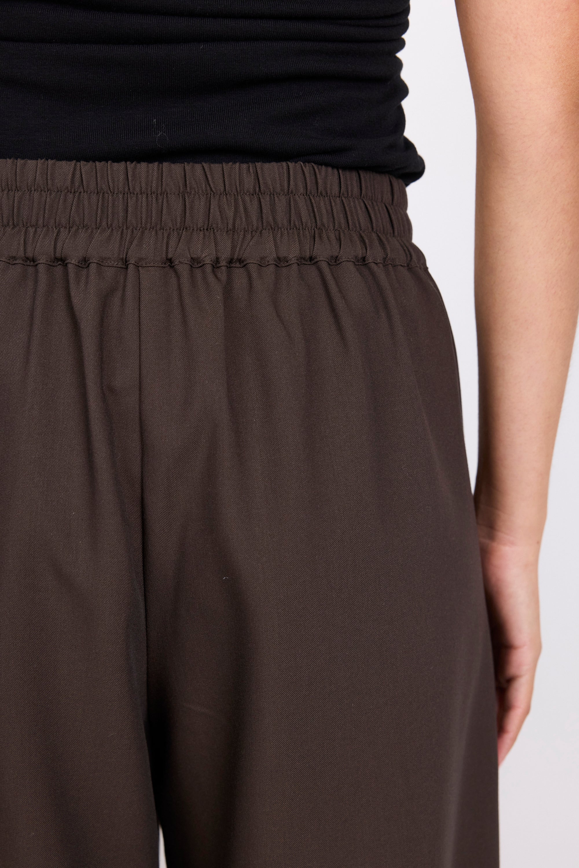 Instinctive Dark Chocolate Petite Wide Leg Elastic Back Pants - Image 5