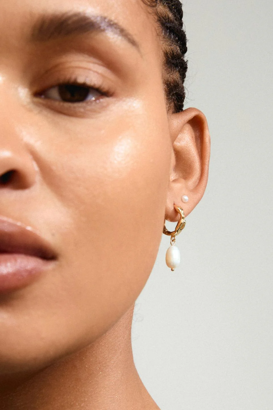 Jonne Pearl Gold Plated set 2 Earrings