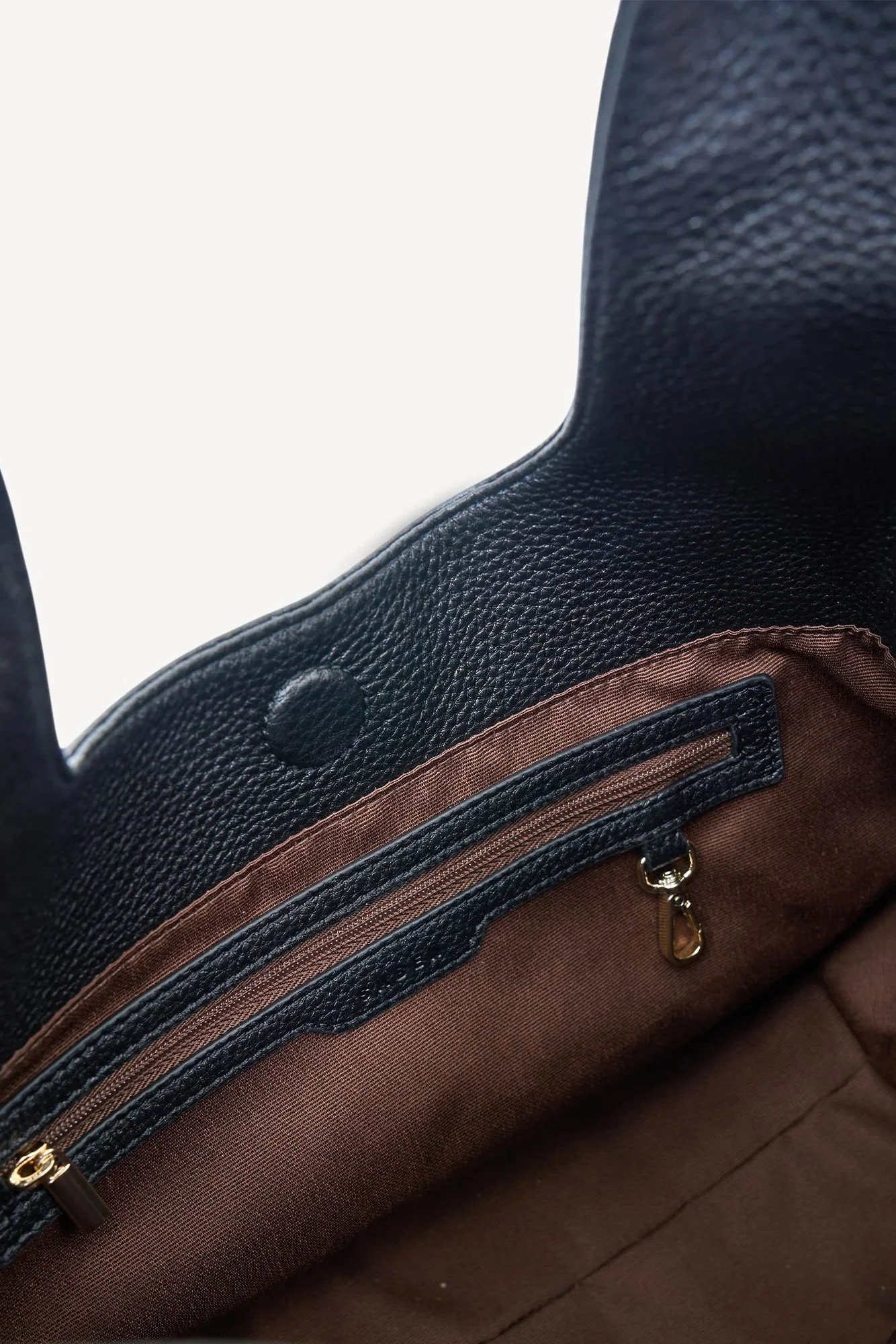 Kiki Shoulder Bag Black Lightly Milled - Image 6