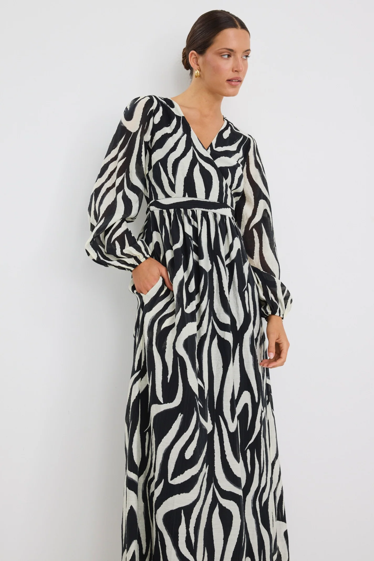 Lake Black Tiger Print LS Wrap Midi Dress - Image 3