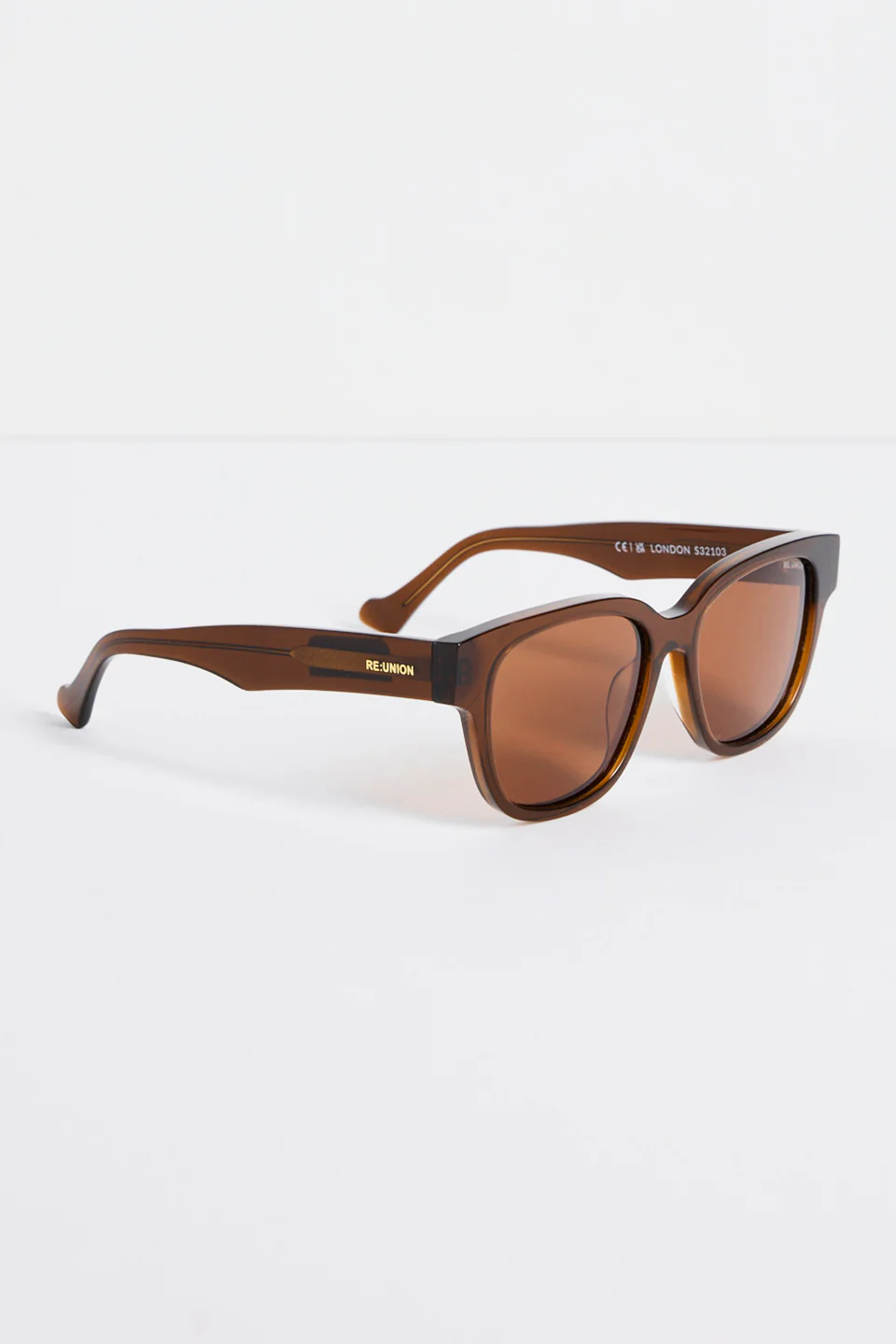 London Chocolate Classic Round Sunglasses - Image 2