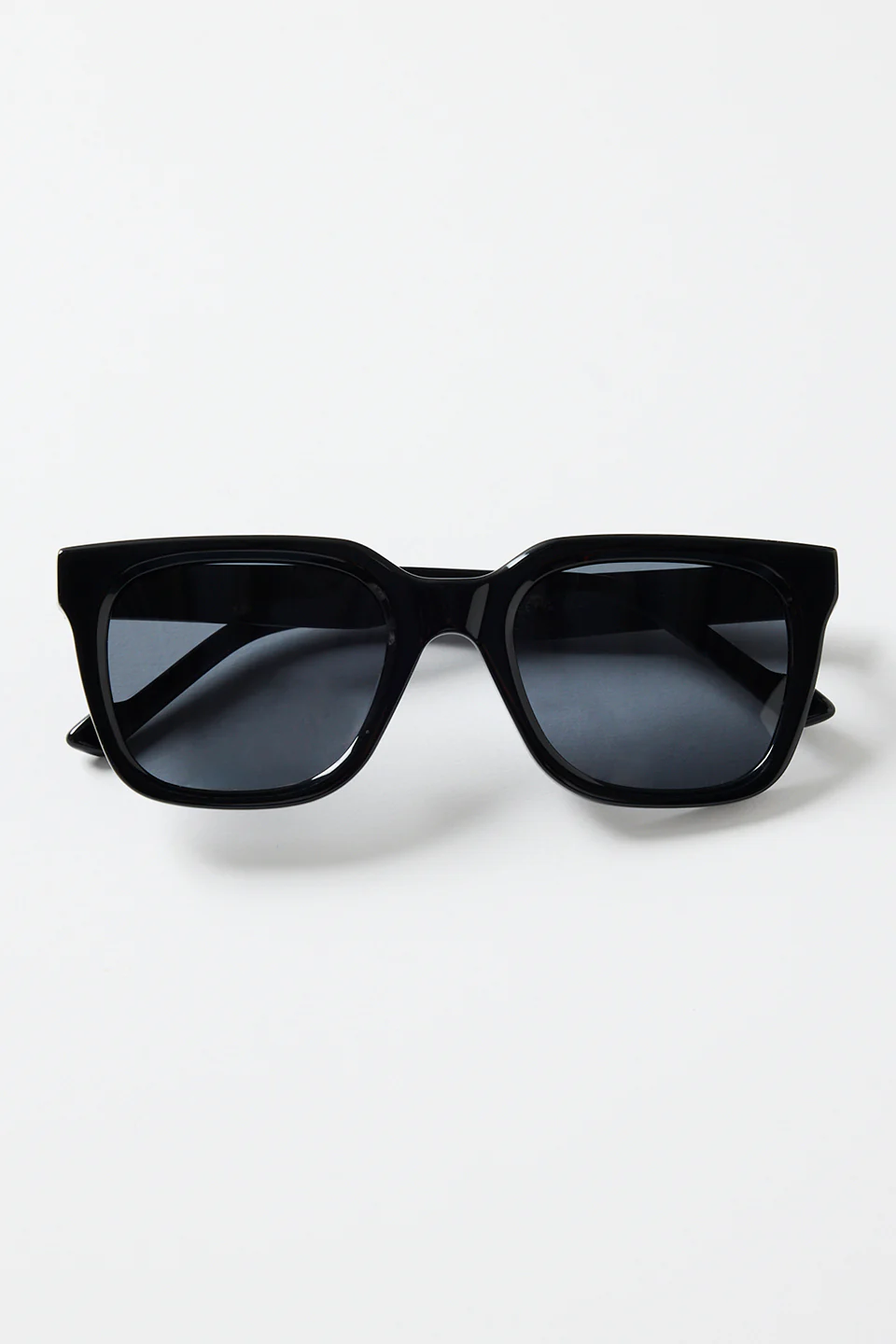 Napoli Black Rounded Sunglasses - Image 4
