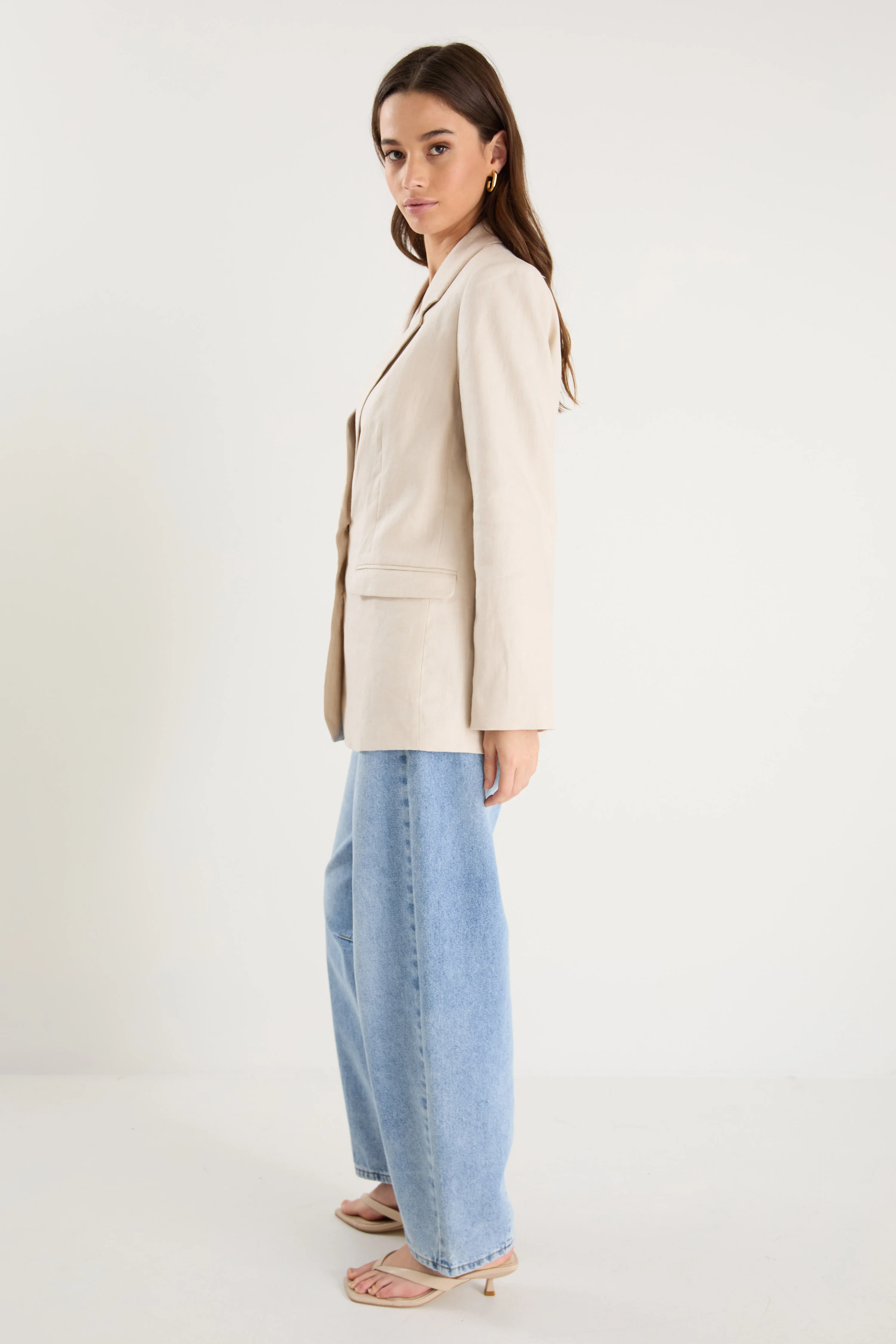 Pillar Cream Linen 2 Button Blazer - Image 7