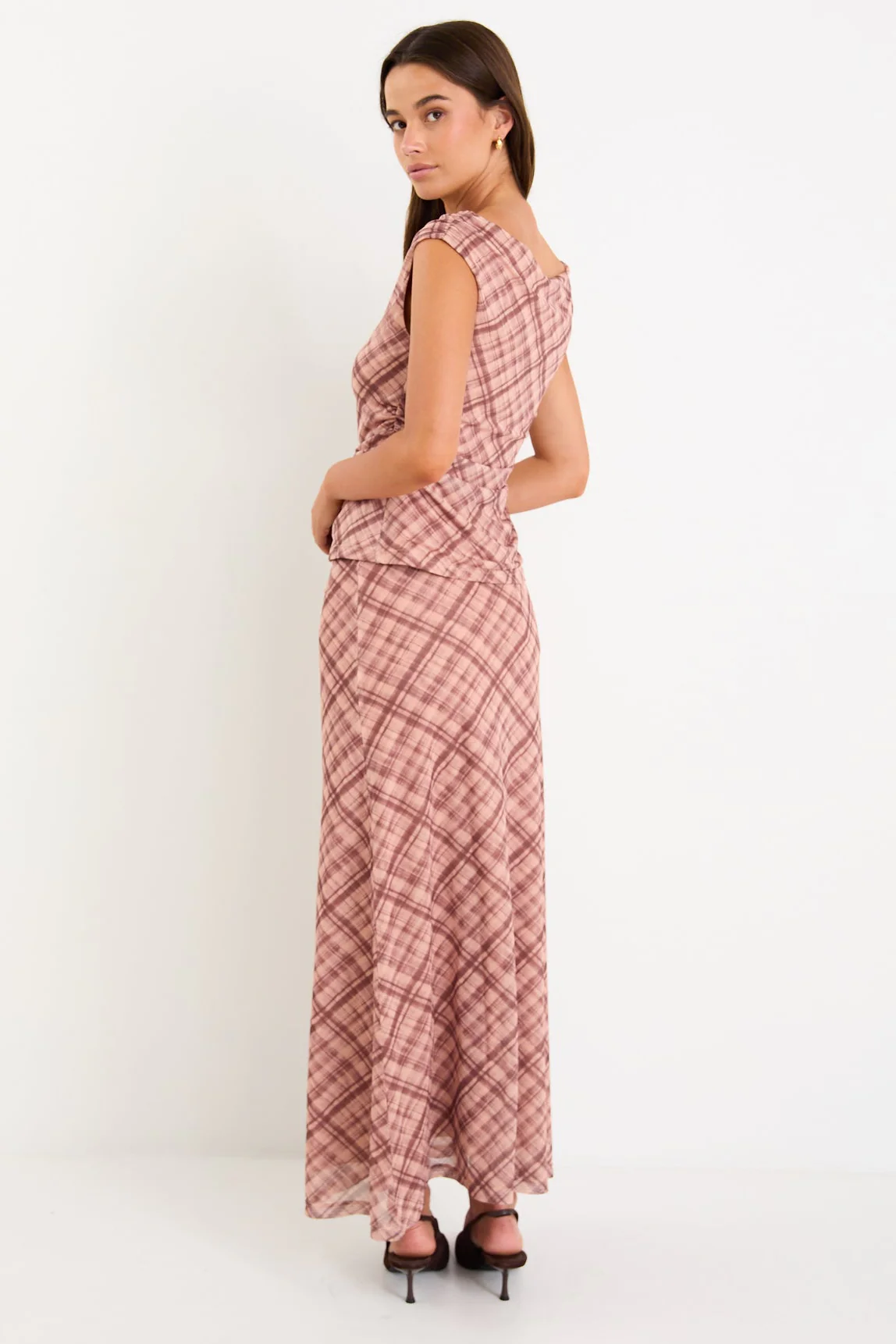 Quench Blush Check Mesh Maxi Skirt - Image 4