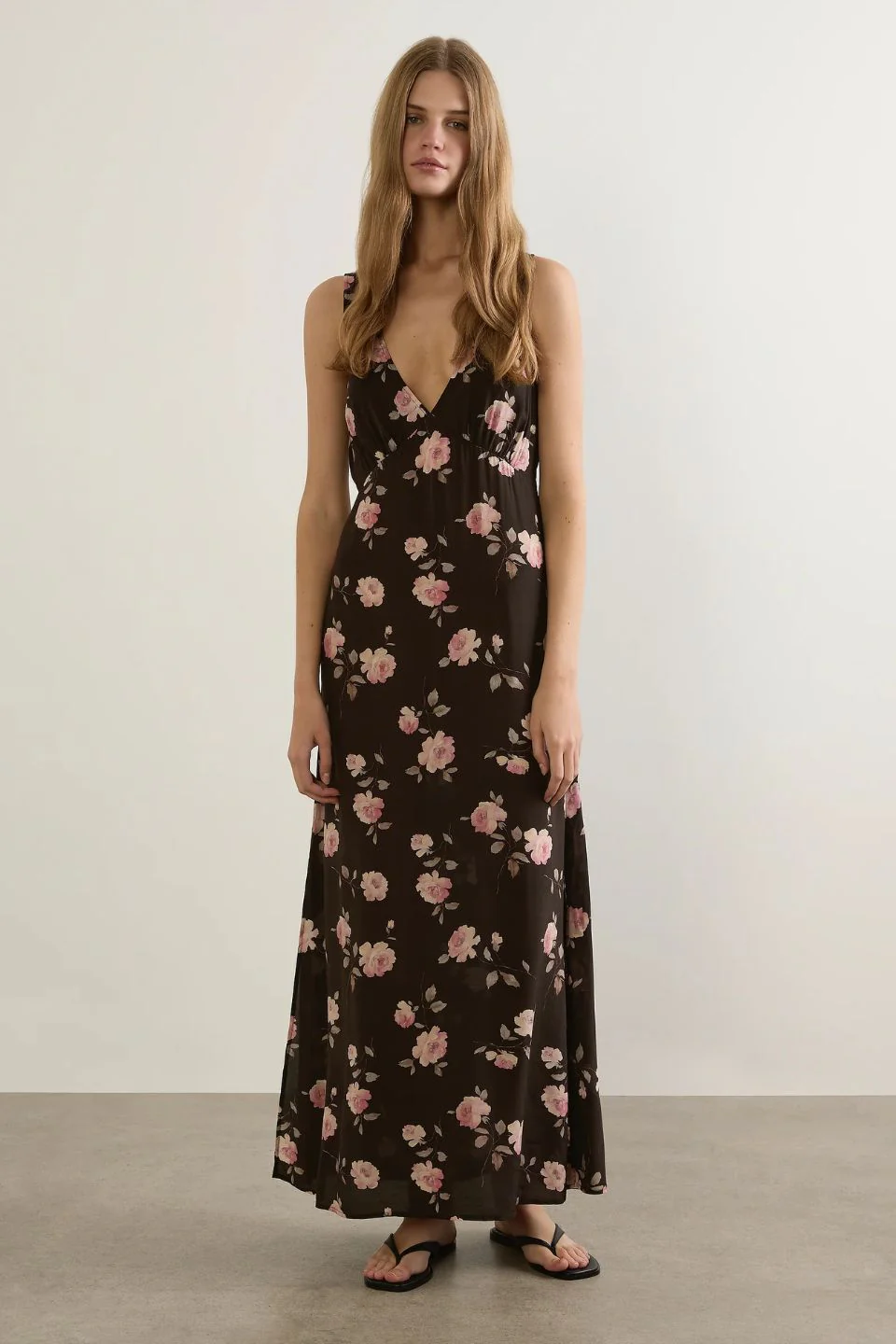 River Black Floral Sleeveless Maxi Dress - Image 2
