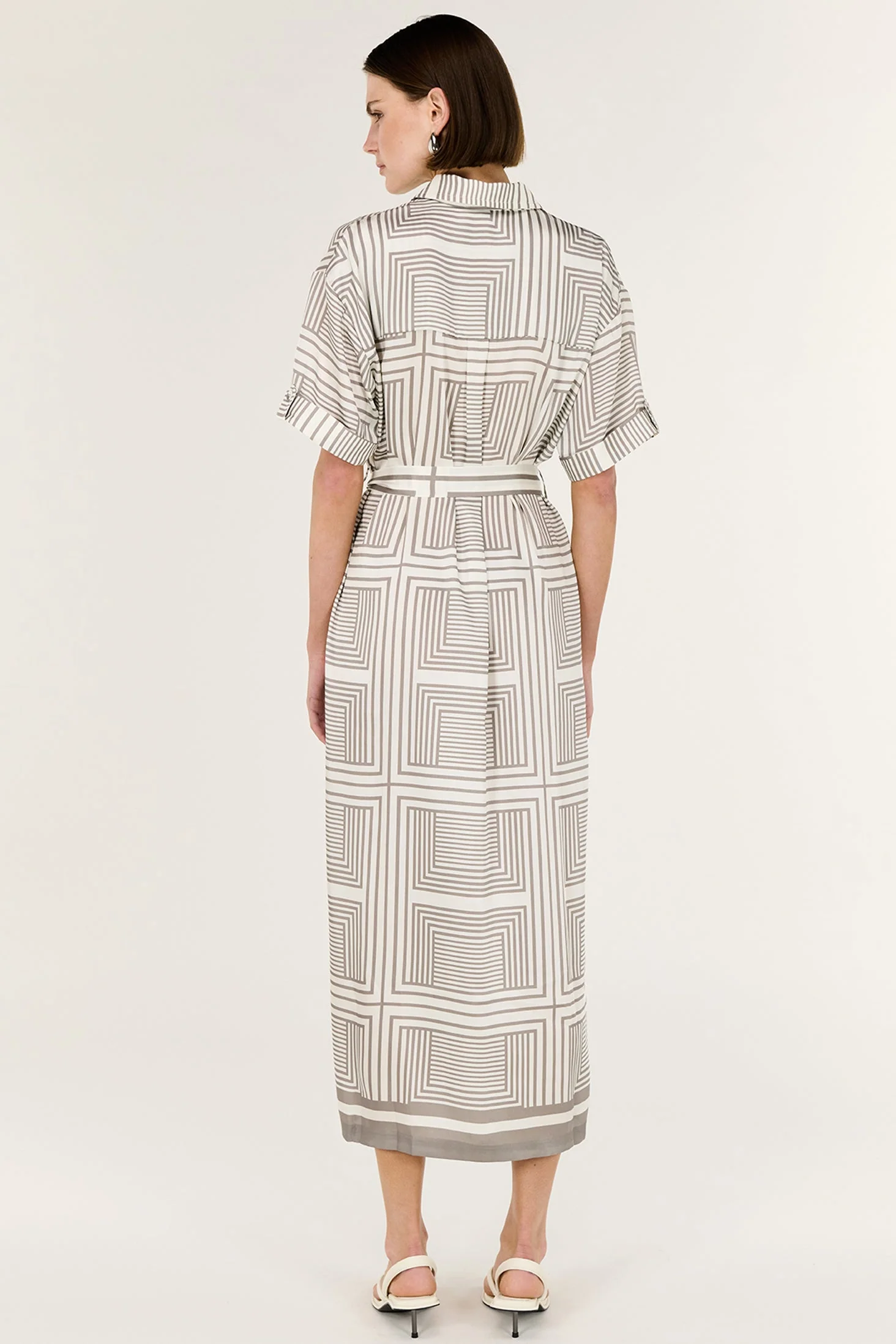 Siphon Geometric White Satin Twill Midi SS Shirt Dress - Image 4