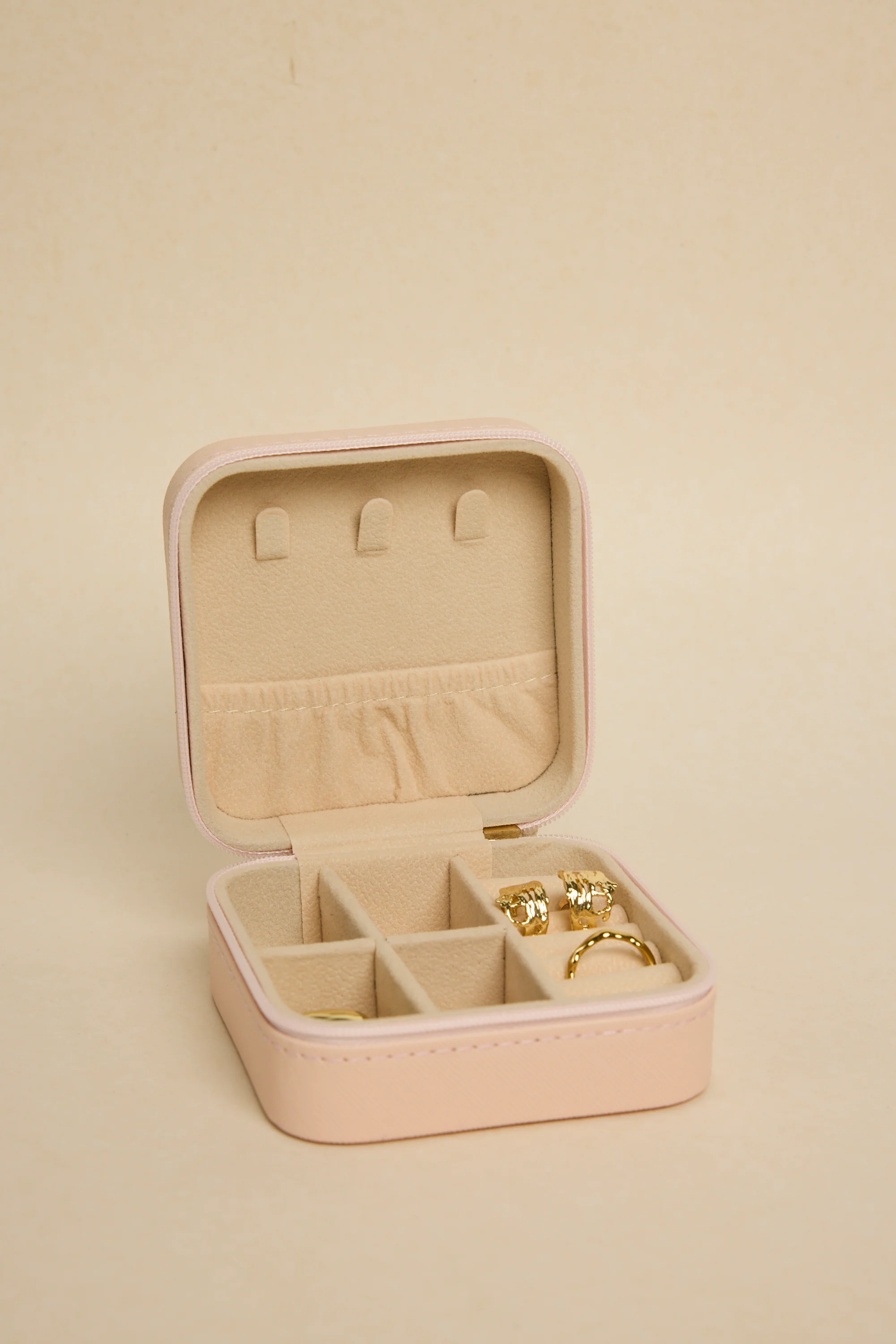 Square Pink Jewellery Travel Case - Image 3