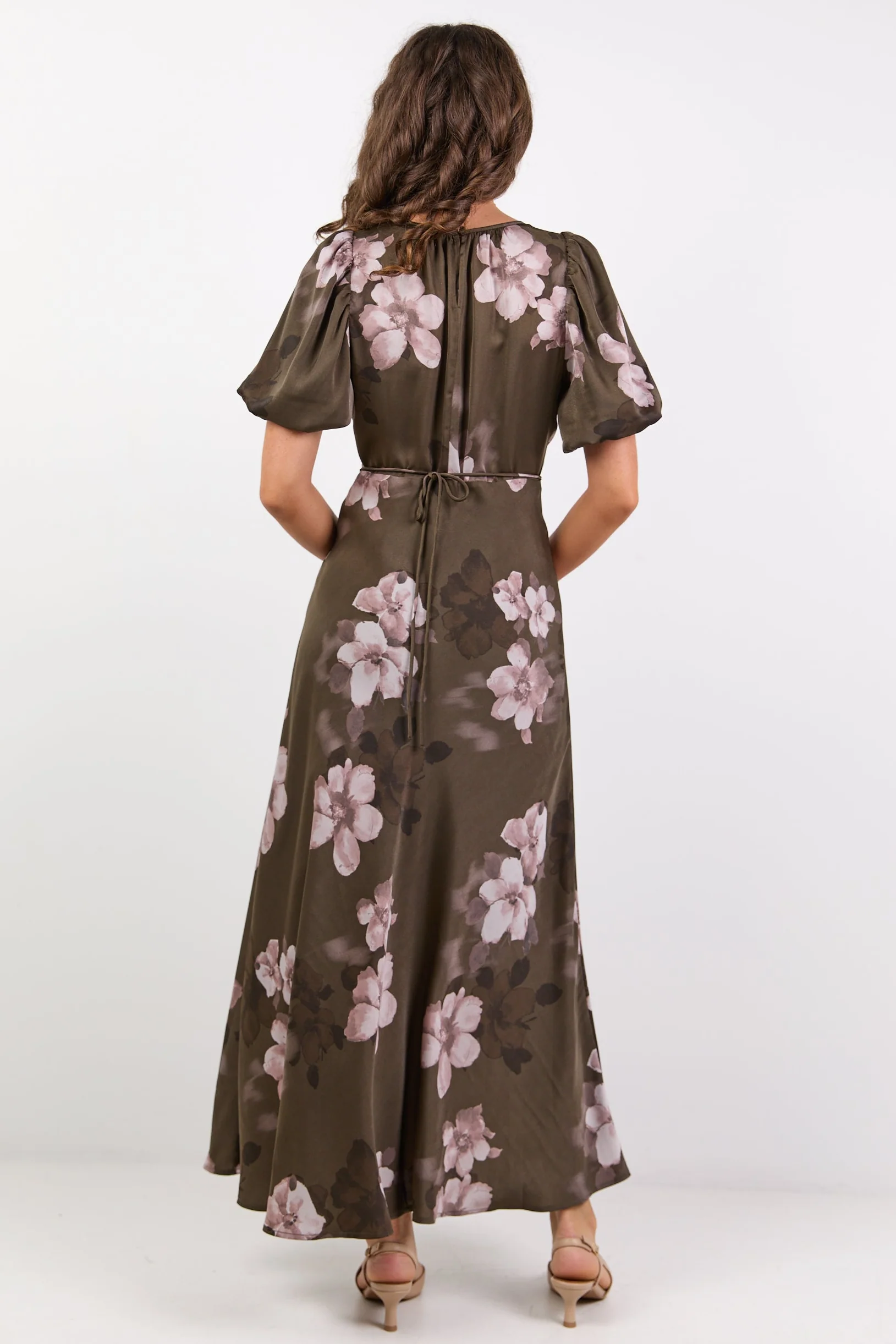 Stage Cocoa Blossom Floral Satin Puff Sleeve Floaty Maxi Dress - Image 7