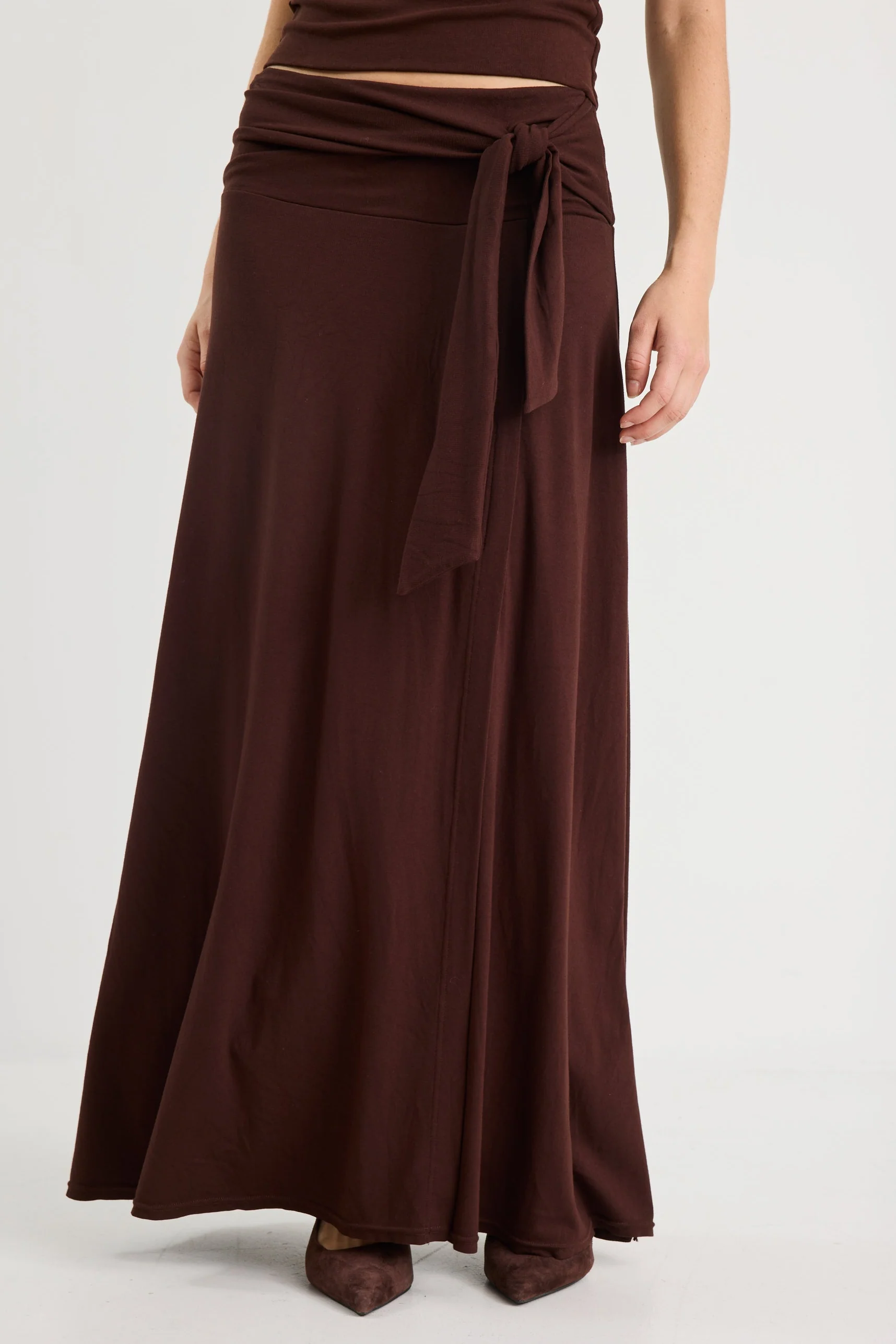 Status Chocolate Jersey Knot Front Maxi Skirt - Image 3