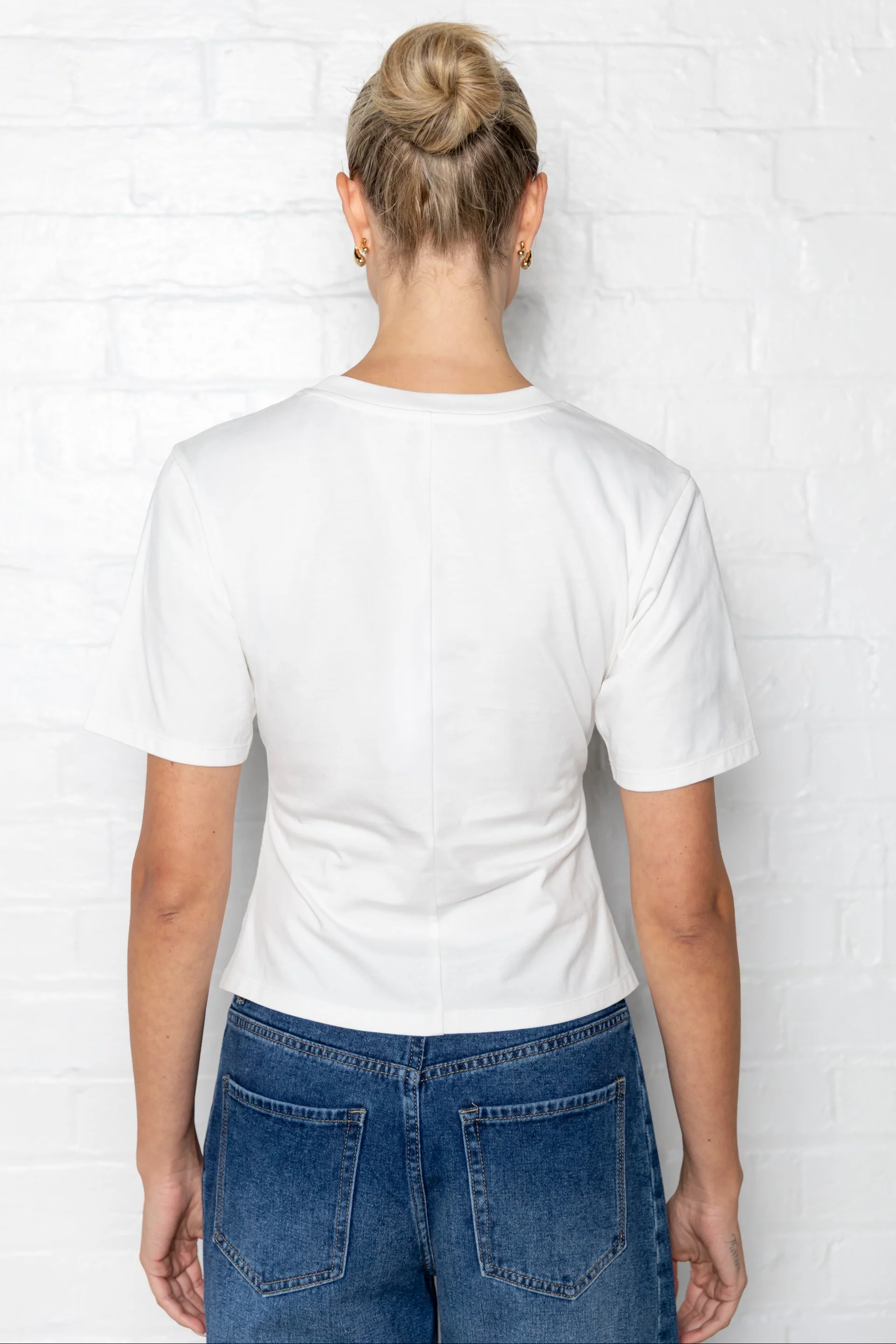 Syllabus White Cotton Pintuck SS Tee - Image 5