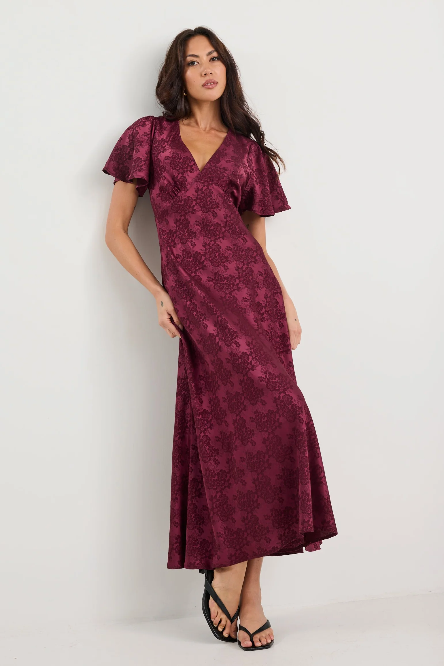 Tram Burgundy Jacquard Bias Flared Maxi Dress - Image 4