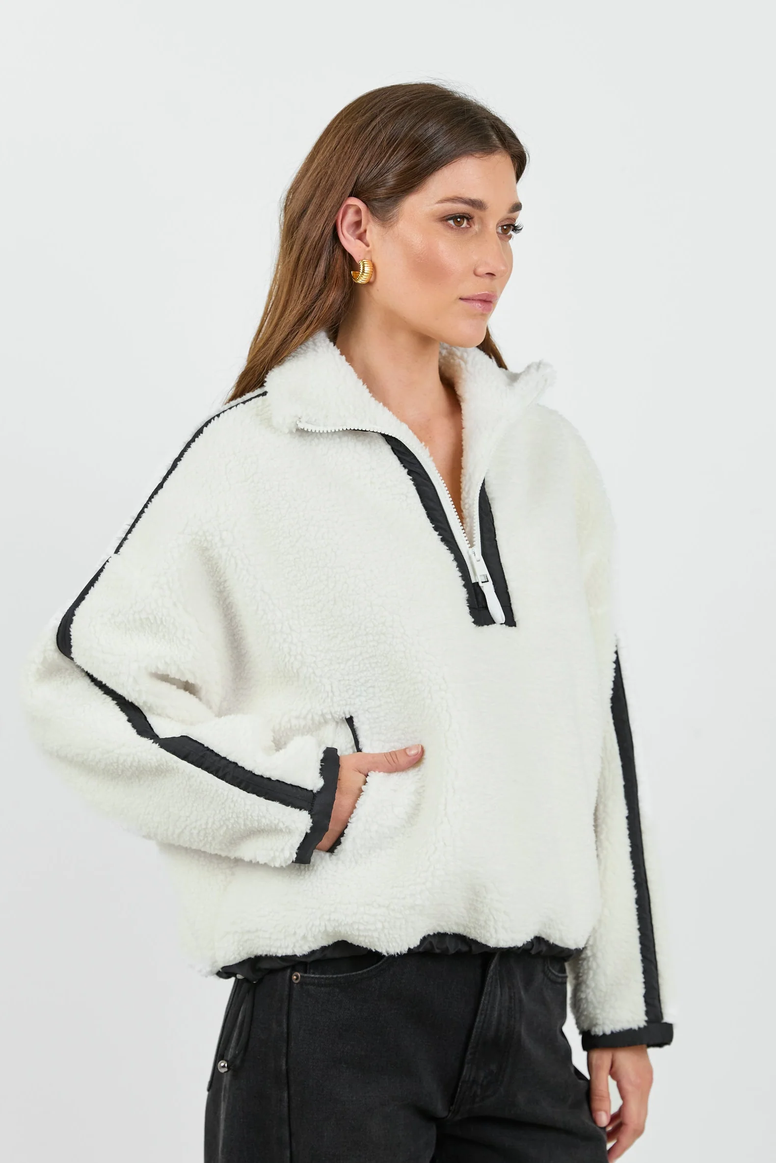 Untold Cream Contrast Detail Quarter Zip Sherpa Sweatshirt - Image 2