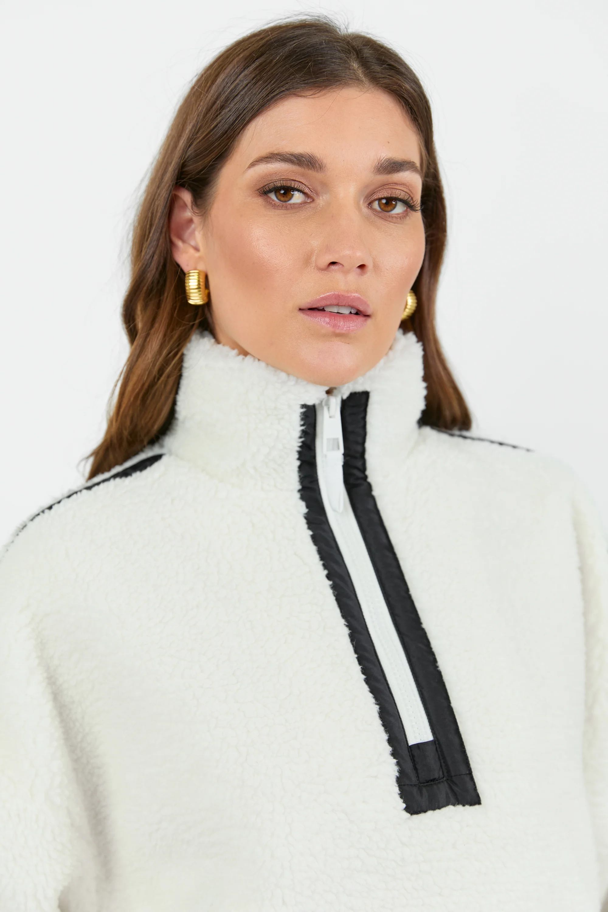 Untold Cream Contrast Detail Quarter Zip Sherpa Sweatshirt - Image 4