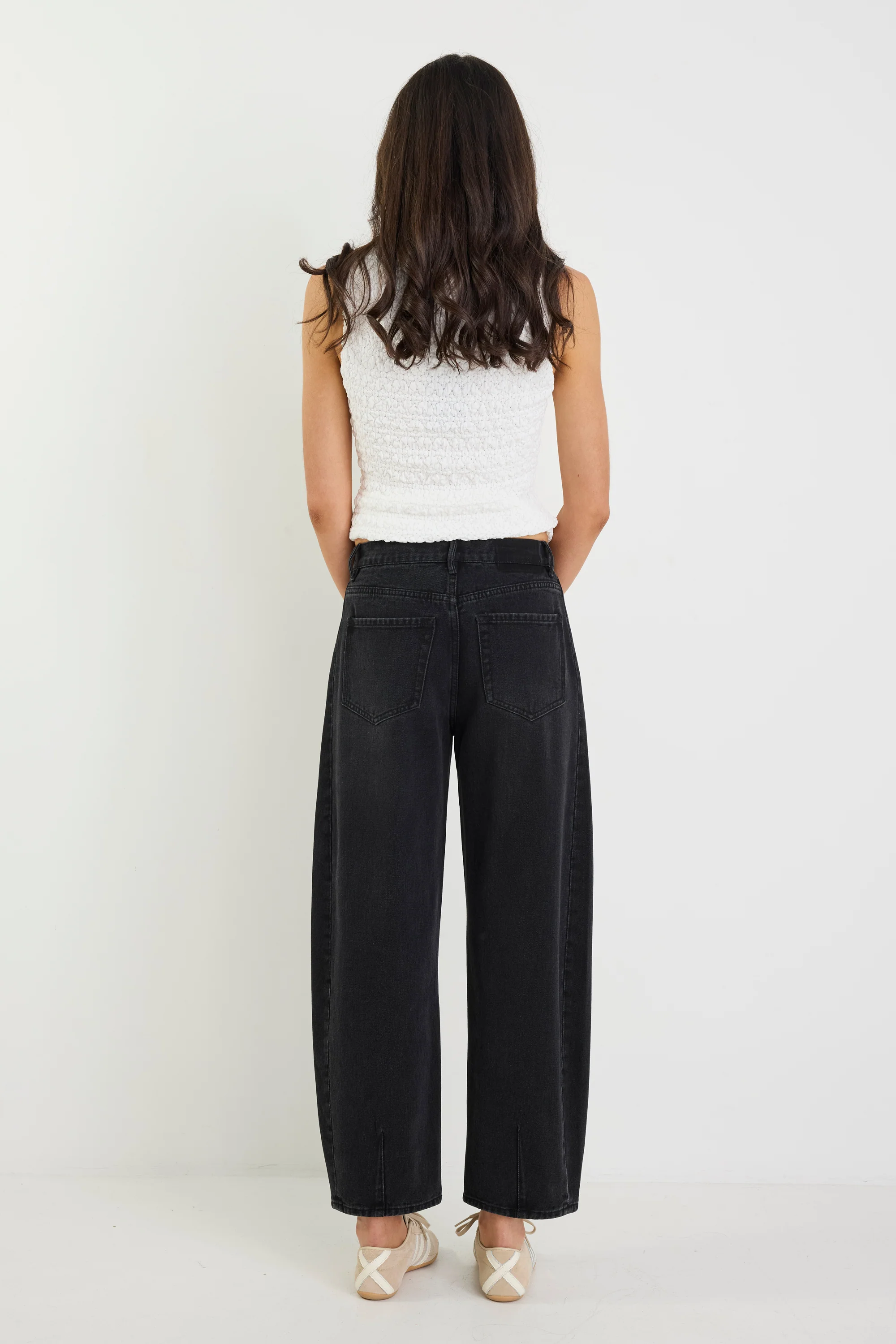 Varsity Black Wash Forward Seam Barrel Jeans - Image 7