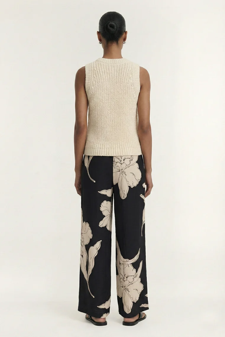 Veda Black Cream Floral Relaxed Pant - Image 2