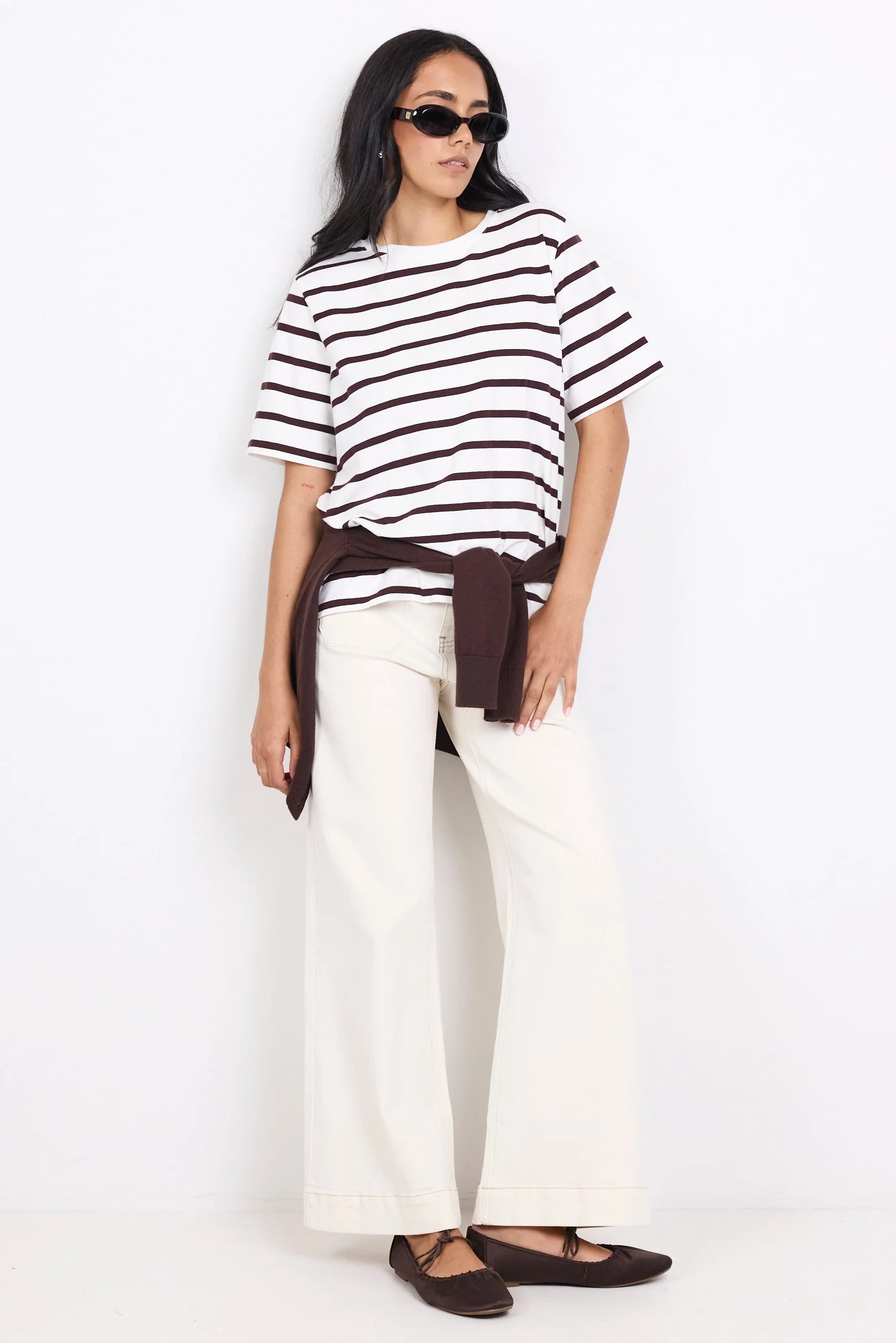 Zoey Ecru Petite High Rise Wide Leg Pocket Jean
